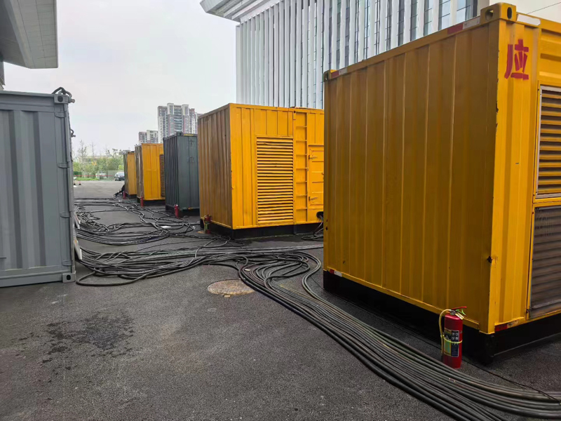 武宁不同季节柴油发电机组保养有哪些注意事项?